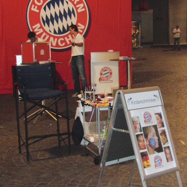 Kinderschminken Allianz Arena